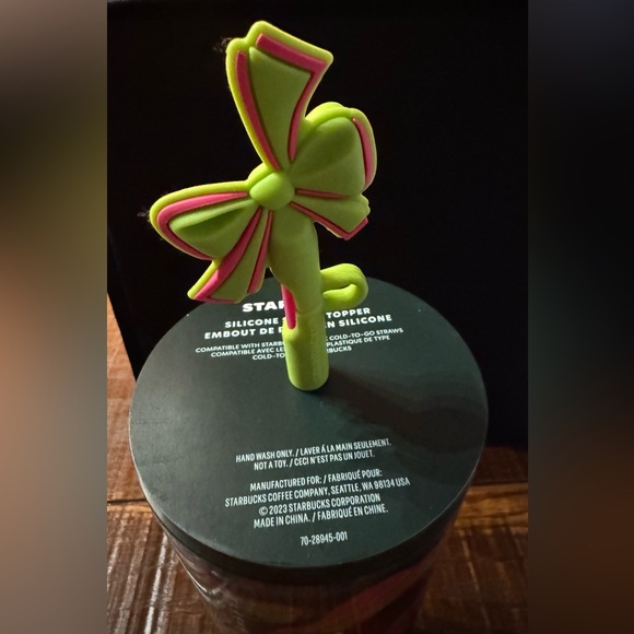 Starbucks Christmas Green Gift Wrap Ribbon &
Ornaments Straw Topper Tumbler. NWT - Picture 3 of 8